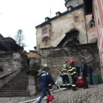 Fotografia z nácviku hasičského zásahu v priestoroch Oravského hradu. 9