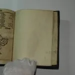 Fotografia historickej knihy Orbis Sensualium Pictus 4