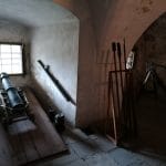 Delové sály v Západnej bašte na Oravskom hrade. Expozícia obrany hradu.