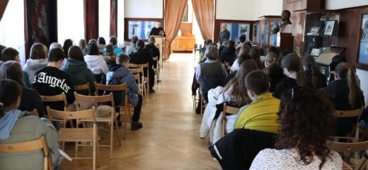 A zrodila sa kniha