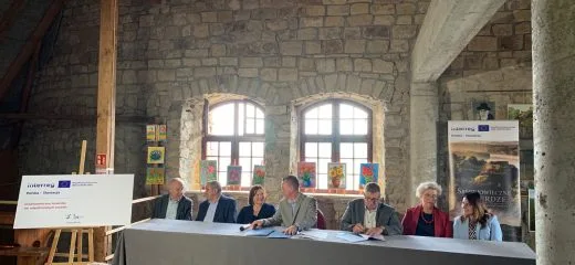 Oravské múzeum sa zúčastnilo pri podpise zmluvy v poľských Dobczyciach
